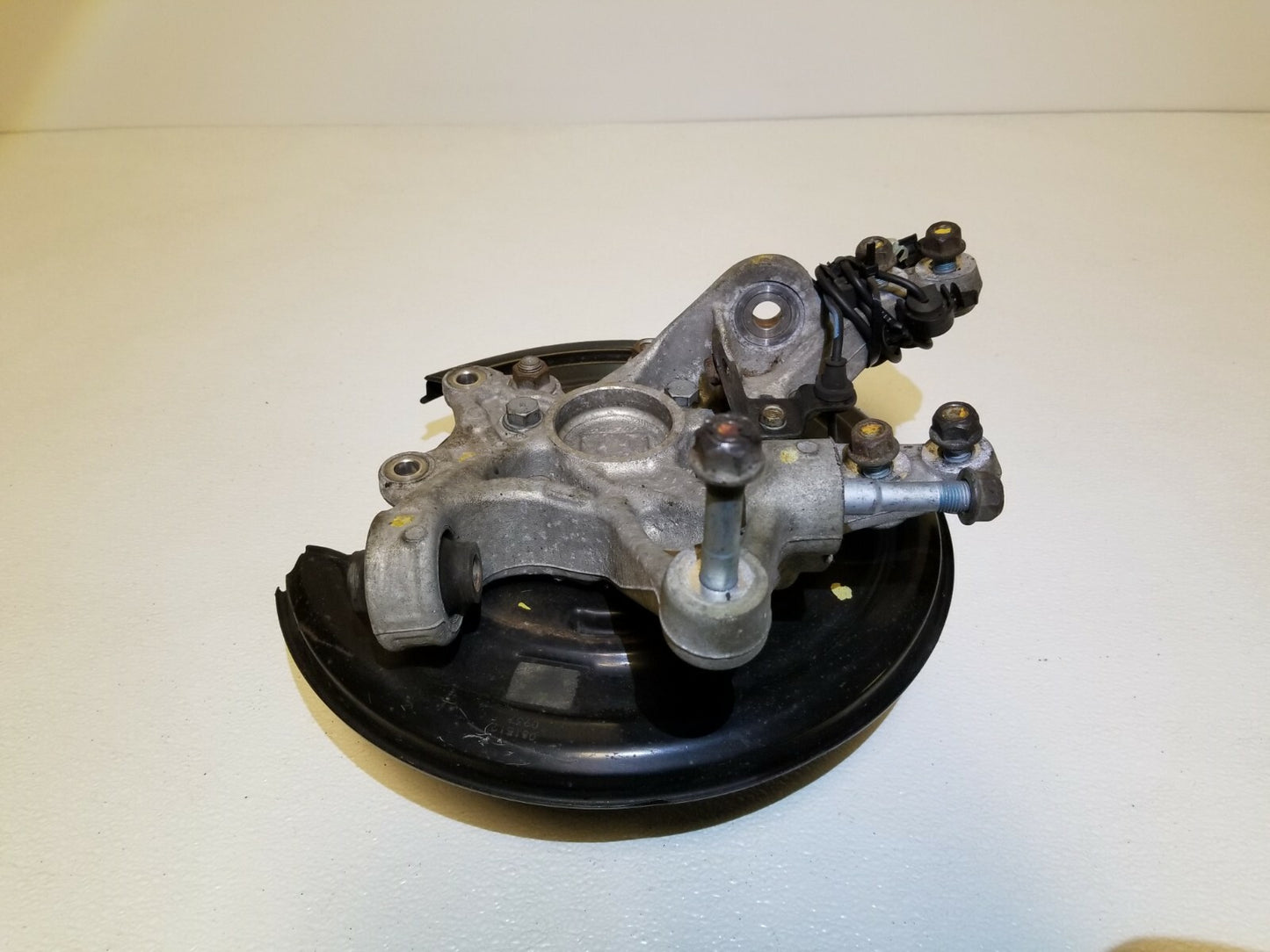2012 Honda Odyssey Rear Spindle Knuckle Wheel Hub Left Driver Side OEM