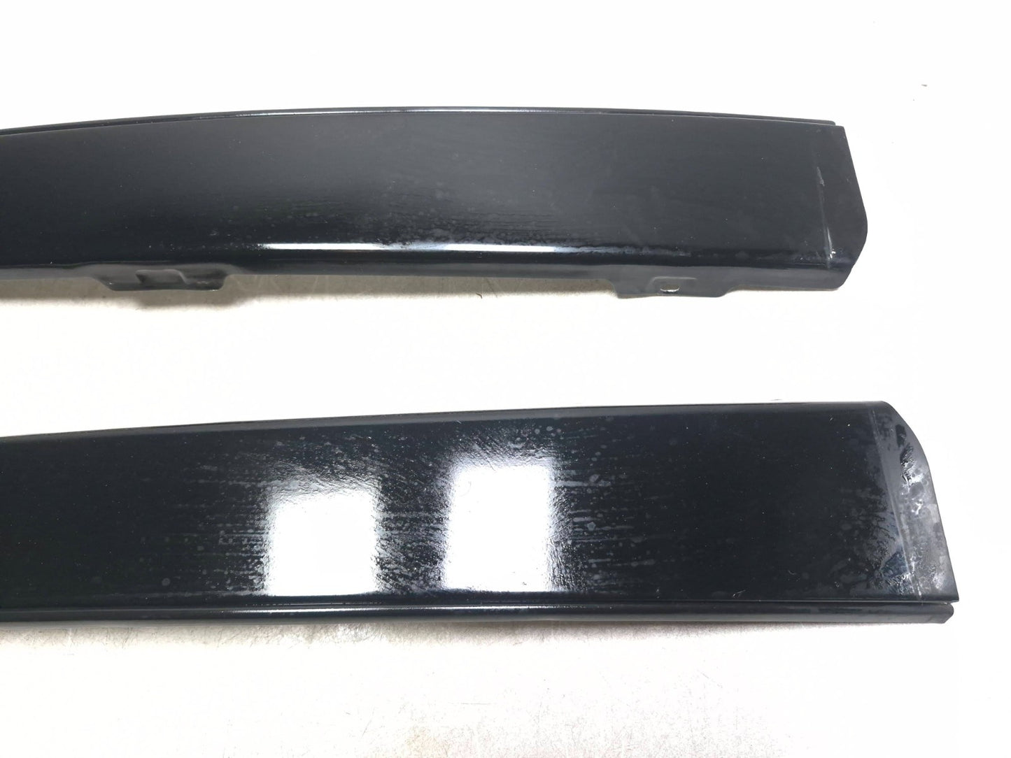 2008 Lincoln Navigator Rear Door Pillar Molding Trim Left & Right OEM