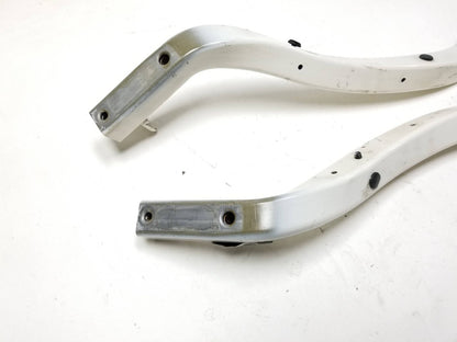 2012 Jeep Grand Cherokee Fender Bracket OEM