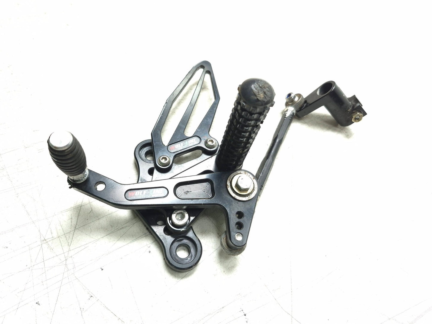 2019 Kawasaki Z400 Er400d Front Left Footrest W/ Gear Shift Lever Assy OEM