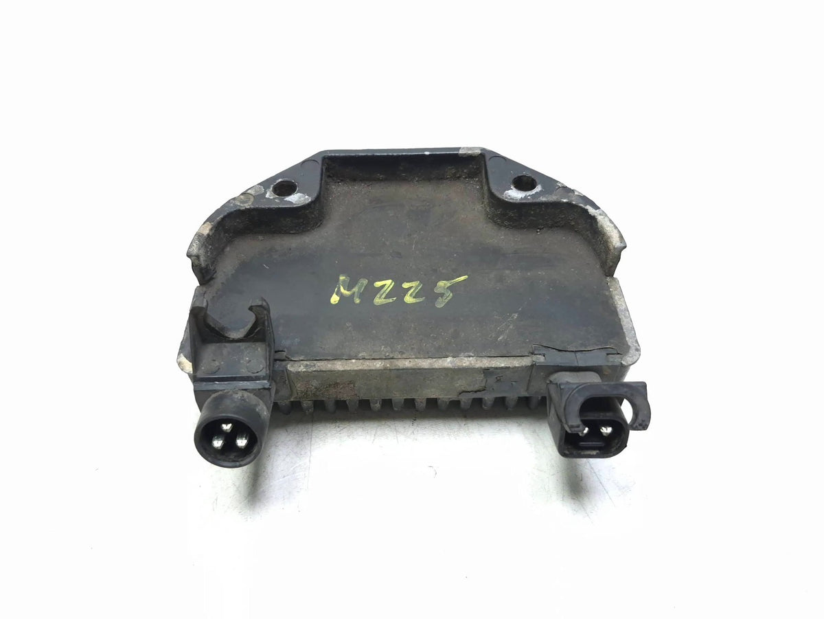 2008-2017 Harley Dyna Street Bob Fxdb Voltage Regulator 74631-08a OEM