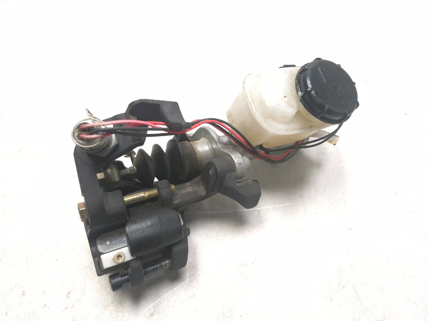 2023 Can-am Ryker 600 Rear Brake Master Cylinder Assy OEM