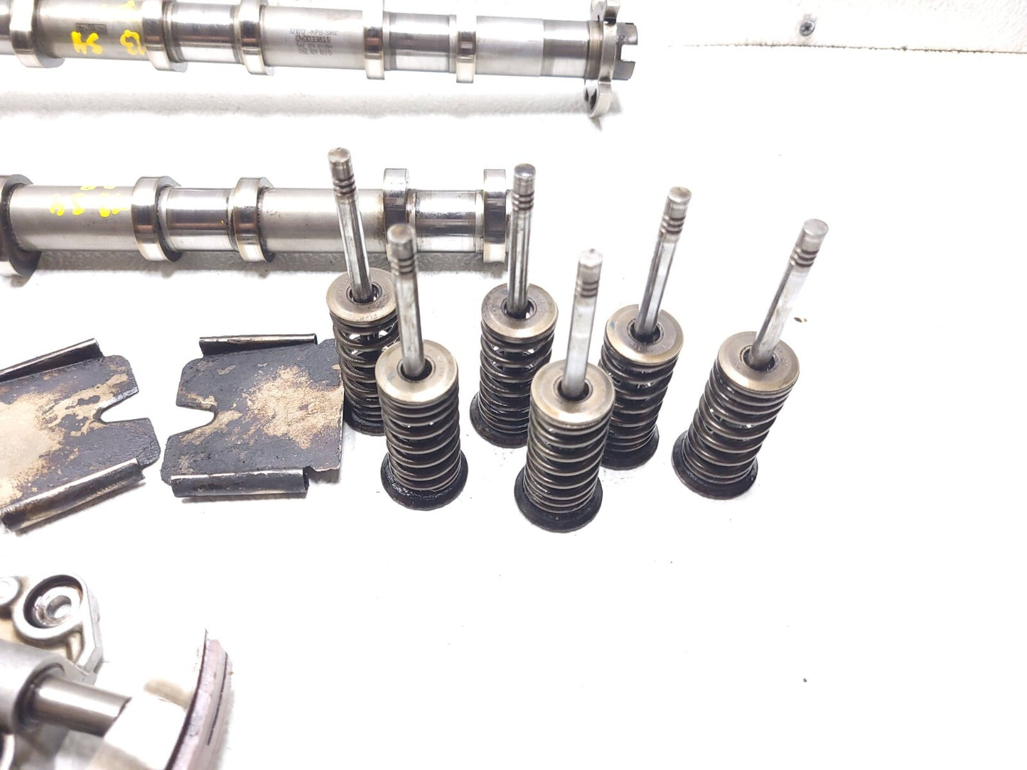 2013 Audi S4 3.0l Engine Camshaft & Valve & Chain Tensioner Left Driver Side OEM