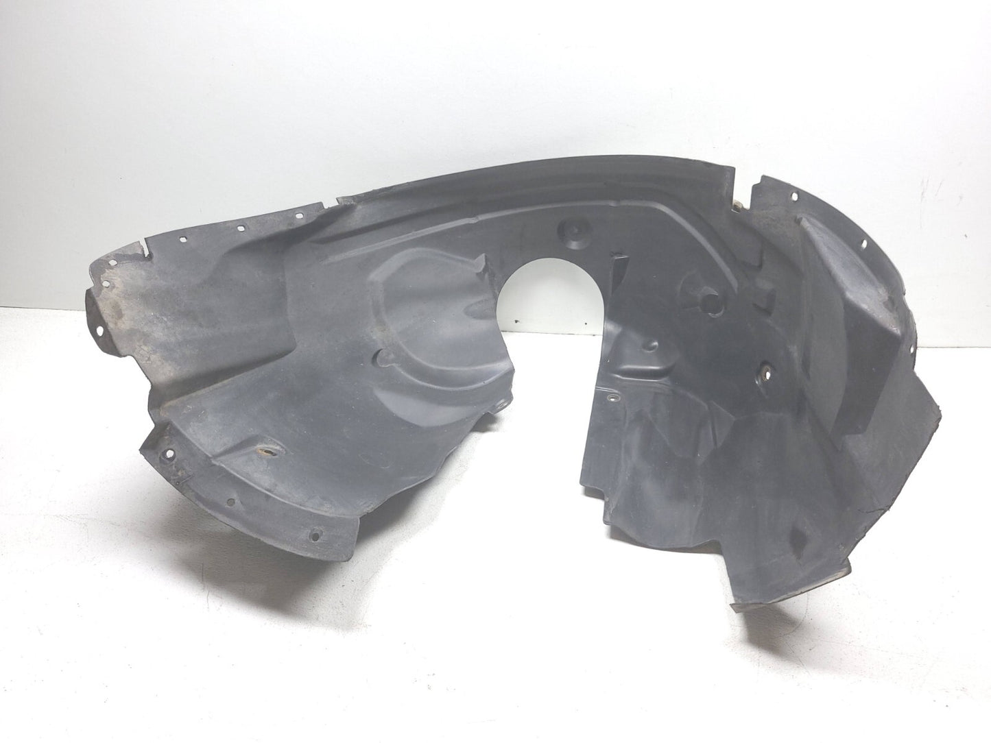 2014 Ford Fusion Front Fender Liner Splash Guard Right Passenger Side OEM