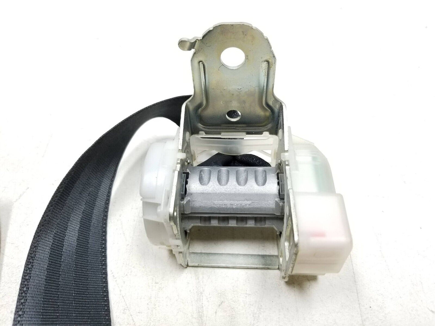 2007-2011 Toyota Camry Rear Seat Belt Retractor 3pcs OEM