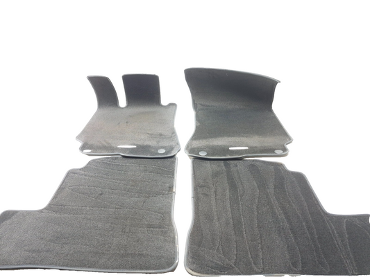 2010 Mercedes S400 Floor Mat Carpet 4 Pcs OEM