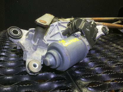 2008 Mitsubishi Eclips Windshield Wiper Motor W/ Linkage OEM