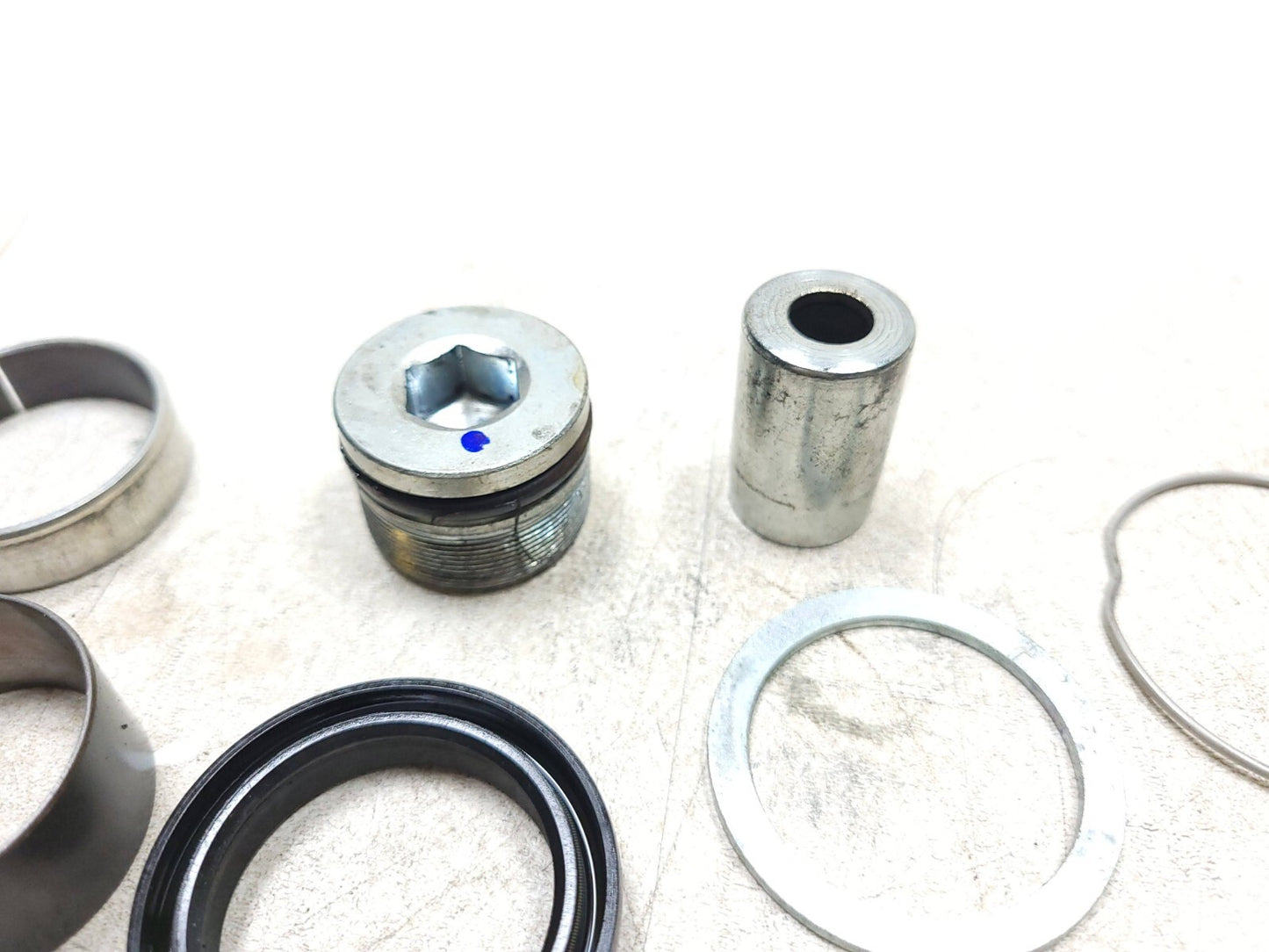 14 - 20 Harley Xg750 Street 750 Front Left Fork Case Tube Lower OEM