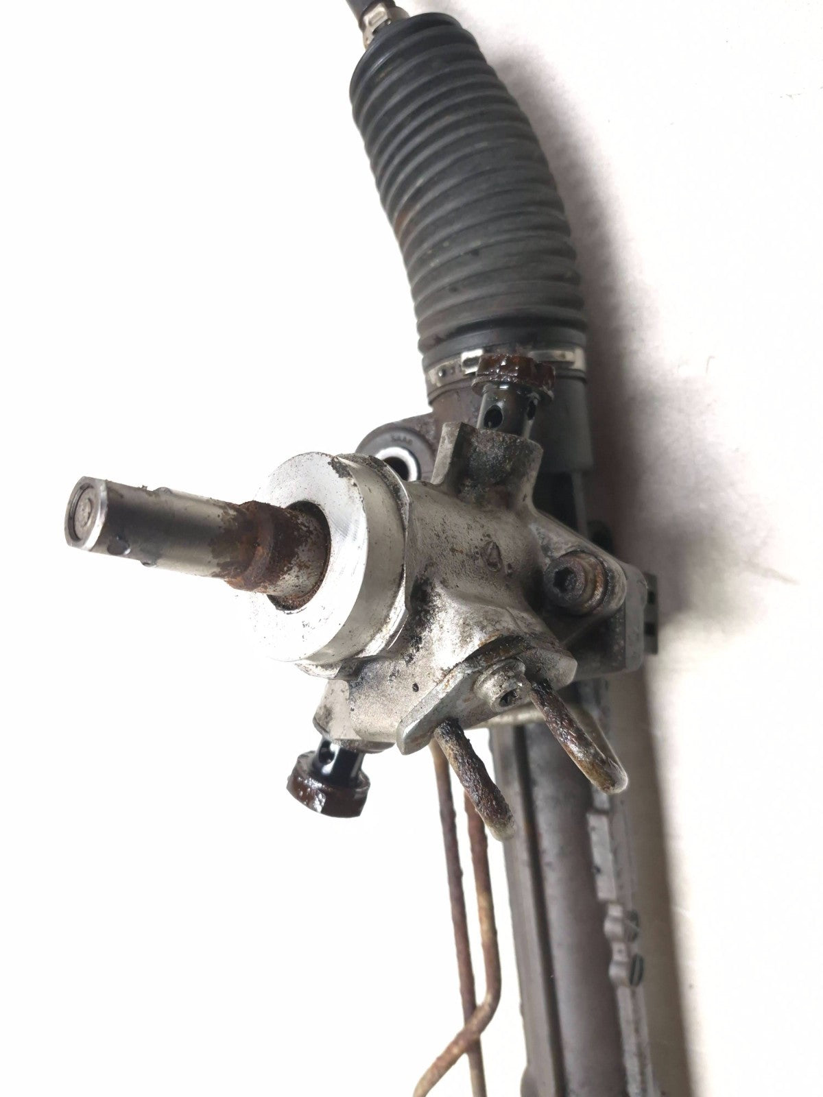 2007 Saab 9-5 Aero Power Steering Rack & Pinion OEM