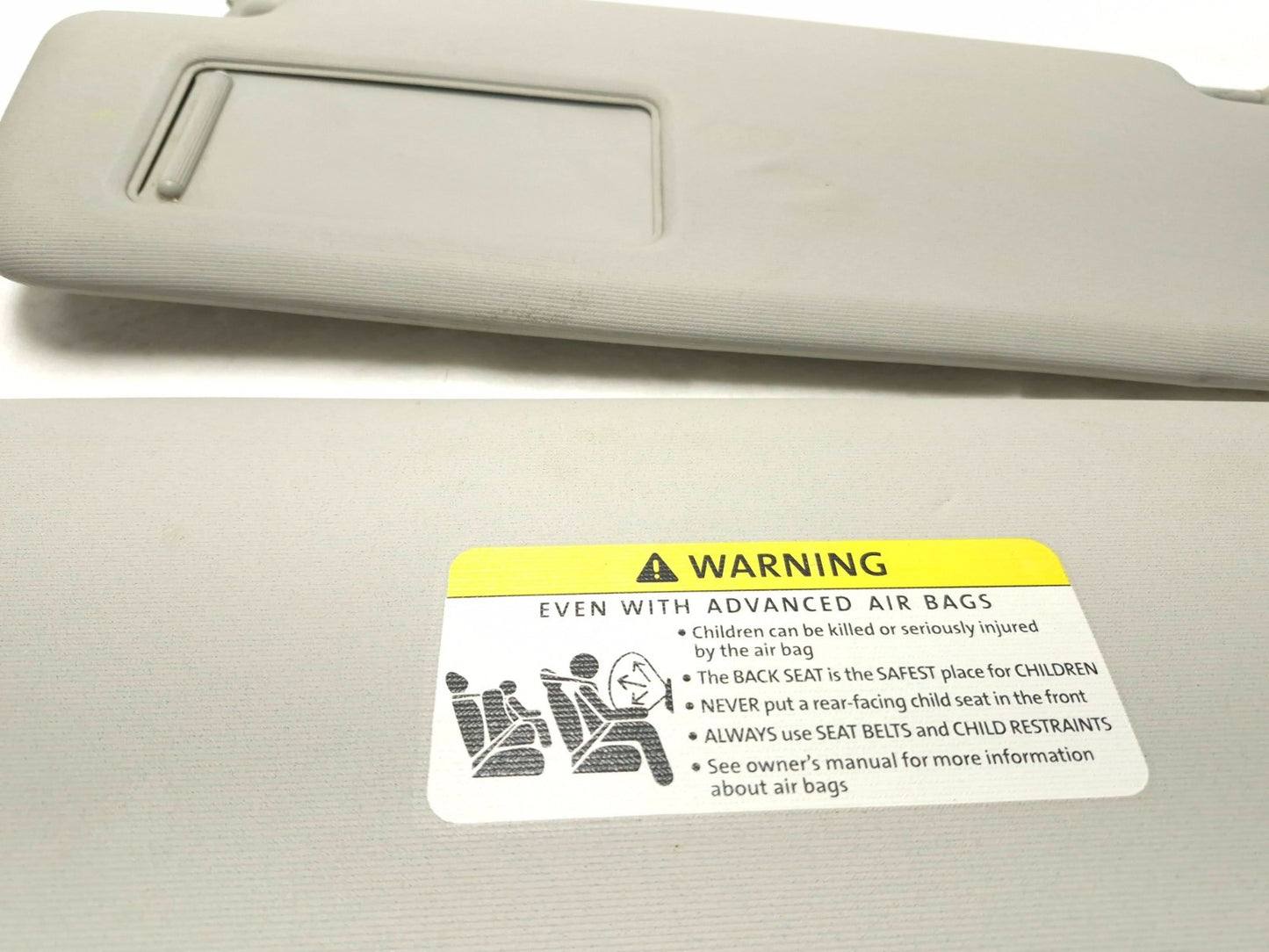 2011 Volkswagen Tiguan Sun Visor Pair OEM