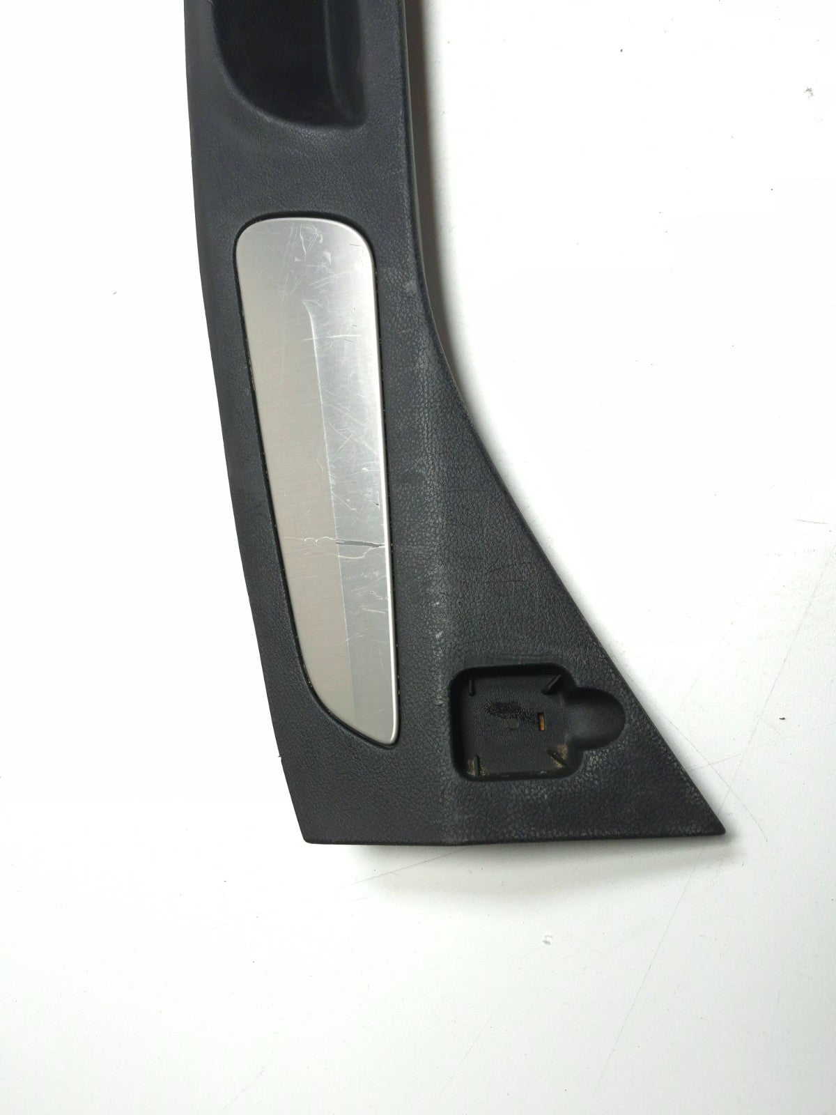 2011-2021 Jeep Grand Cherokee Rear Tailgate Scuff Plate Trim Panel OEM