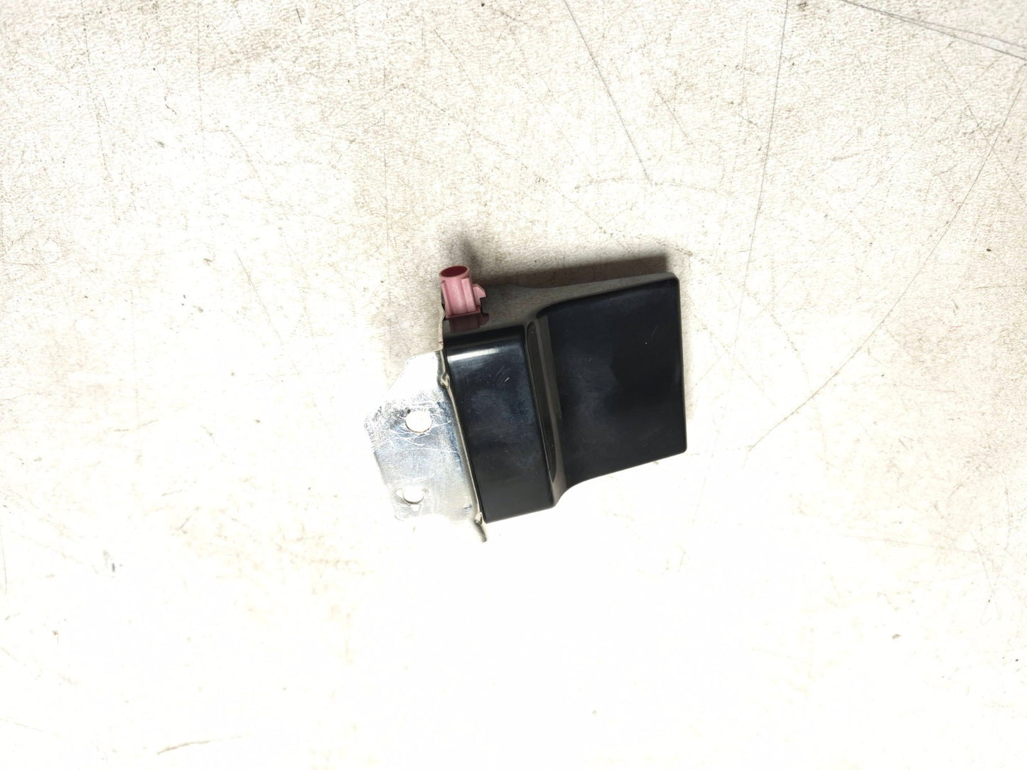 2024 Alfa Romeo Stelvio Antenna Control Module OEM