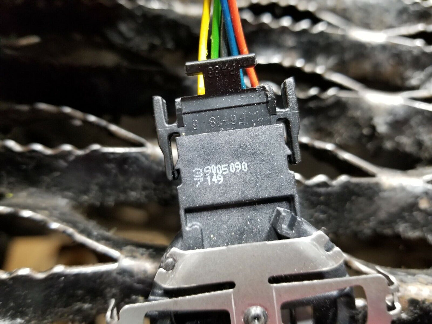 15 16 17 18 Chevrolet Impala Windshield Temperature Rain Sensor 39005090 OEM