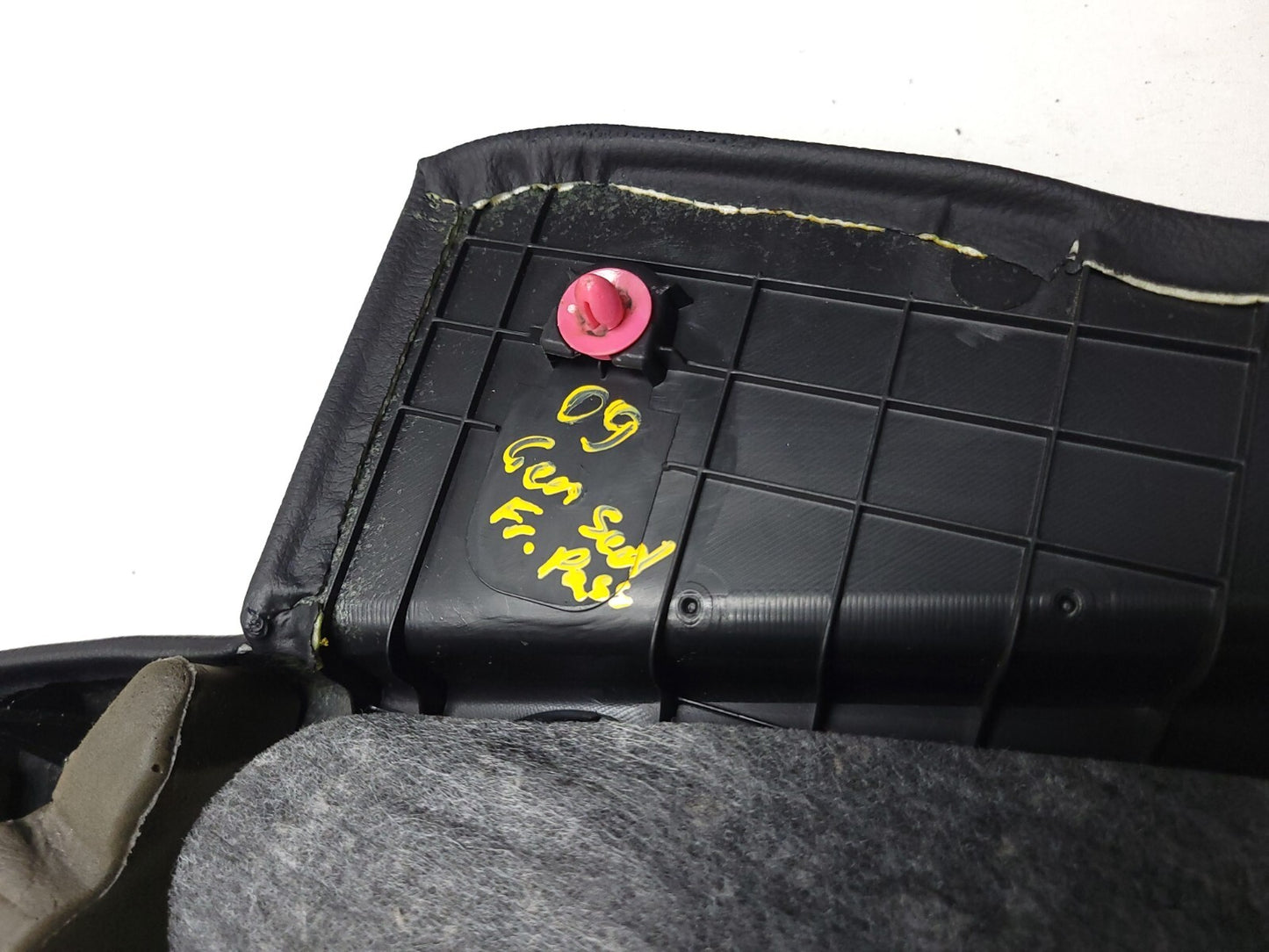 09-14 Hyundai Genesis Door Panel Trim Front Passenger Side Right *br* OEM Sedan