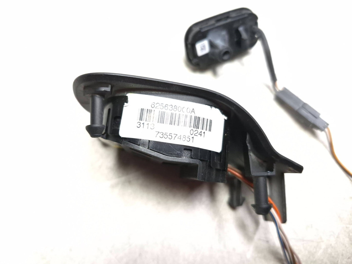 2014 Fiat 500l Steering Wheel Multi Function Control Switch Buttons OEM