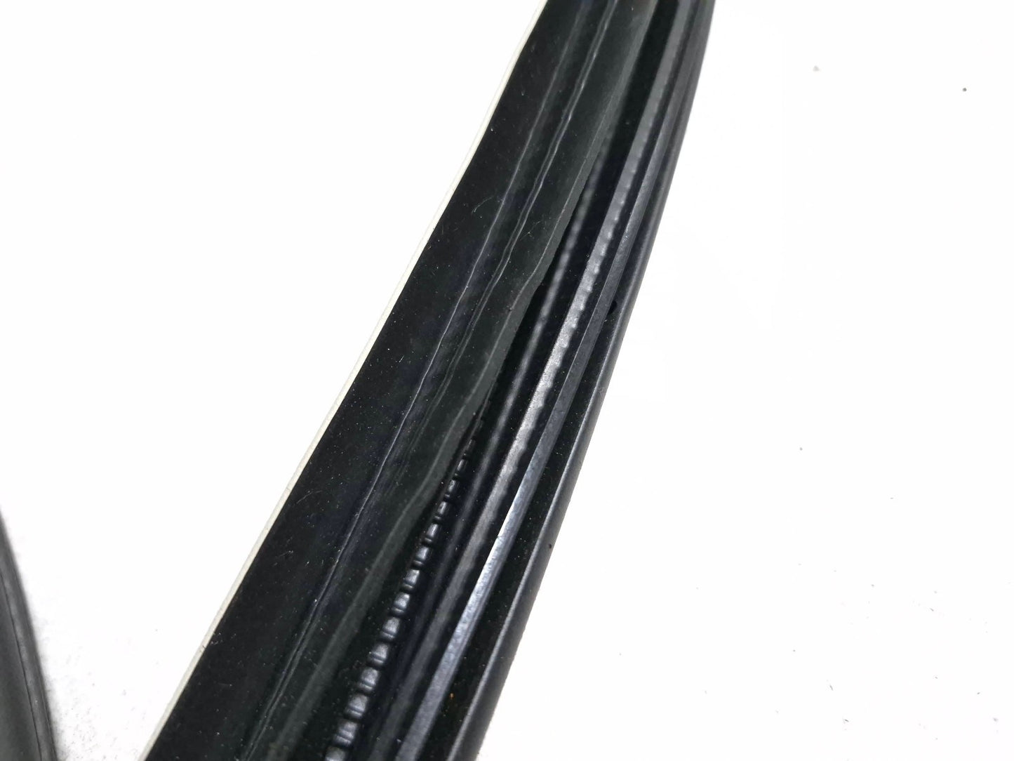 2010 Nissan Maxima Front Right Door Weatherstrip Seal OEM