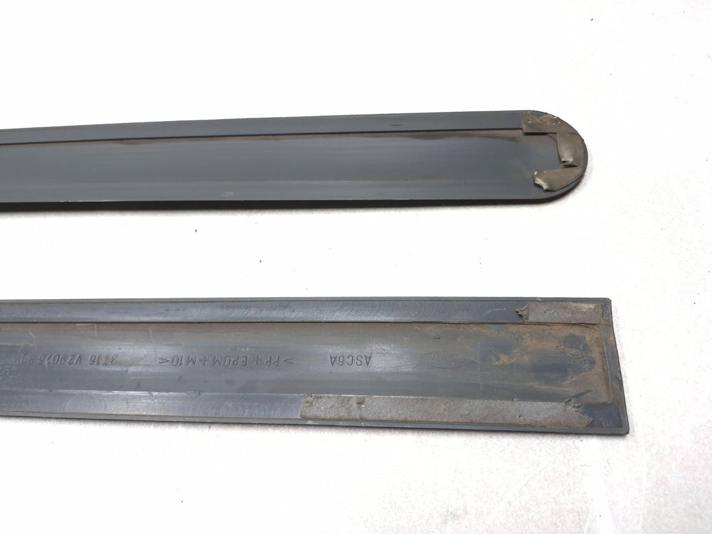 2013 Ford Transit Connect Rear Sliding Door Lower Molding Left & Right OEM