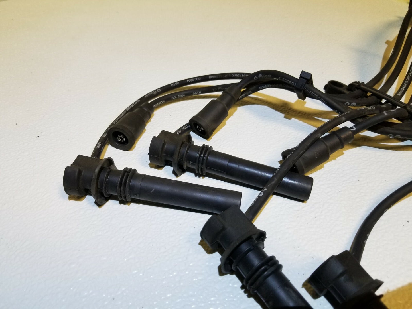 2005 Dodge Magnum Ignition Spark Plug Wiring Cable 8 Pcs OEM