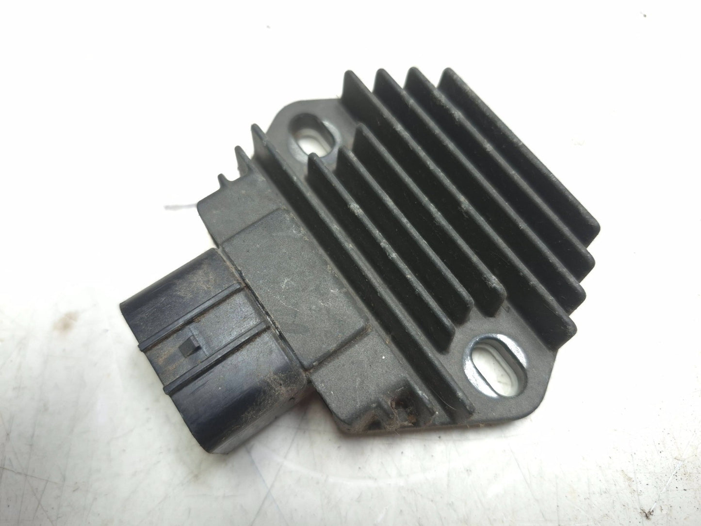 2009 Honda Vt750 Shadow Spirit Voltage Regulator Rectifier OEM