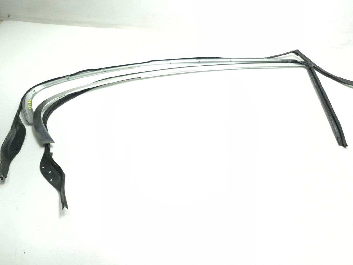2011 BMW 750li Rear Door Window Frame Molding Left & Right Pair OEM