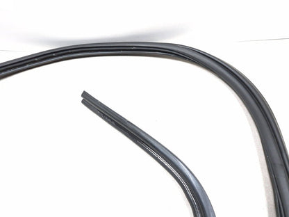 2013 Dodge Grand Caravan Trunk Weatherstrip Seal Oem✅
