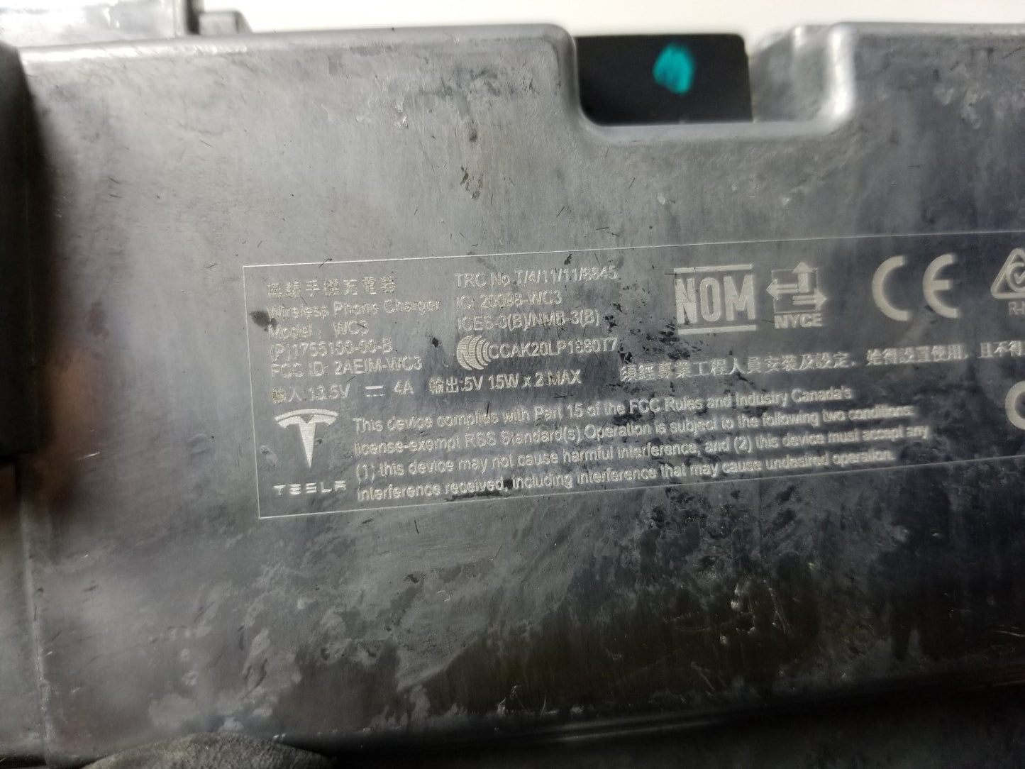 2021 Tesla Model 3 Center Console Inductive Charger Module 1755100-00-b OEM