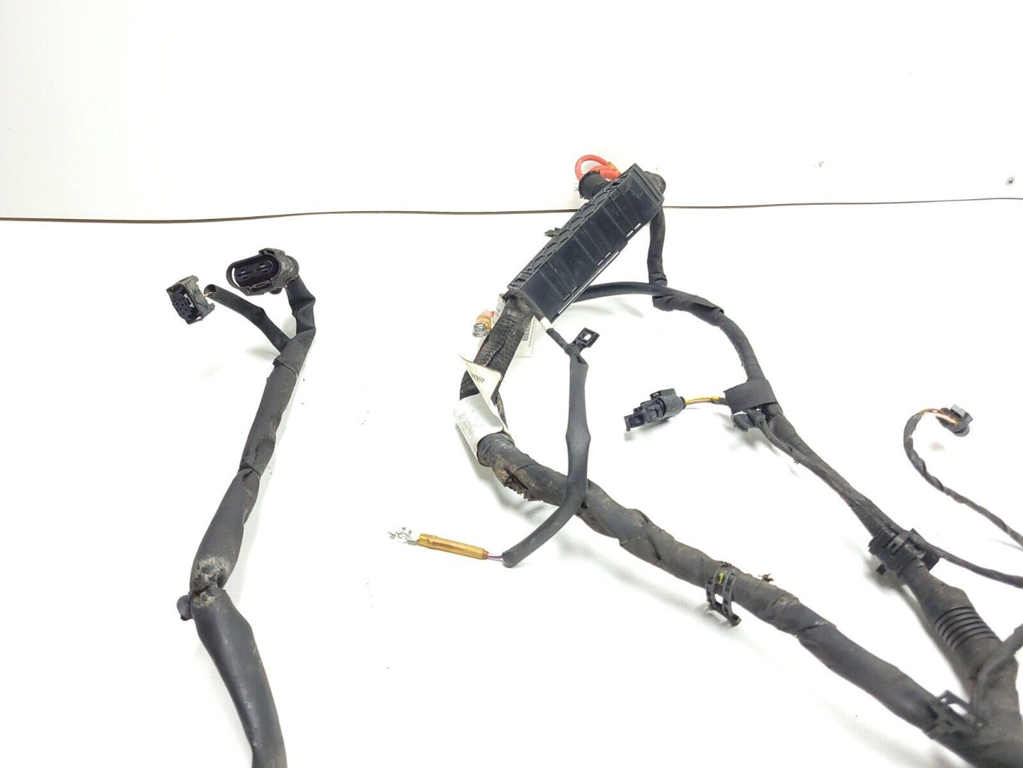 15-20 Mercedes C300 W205 Fuse Box Under Hood Wire Harness OEM