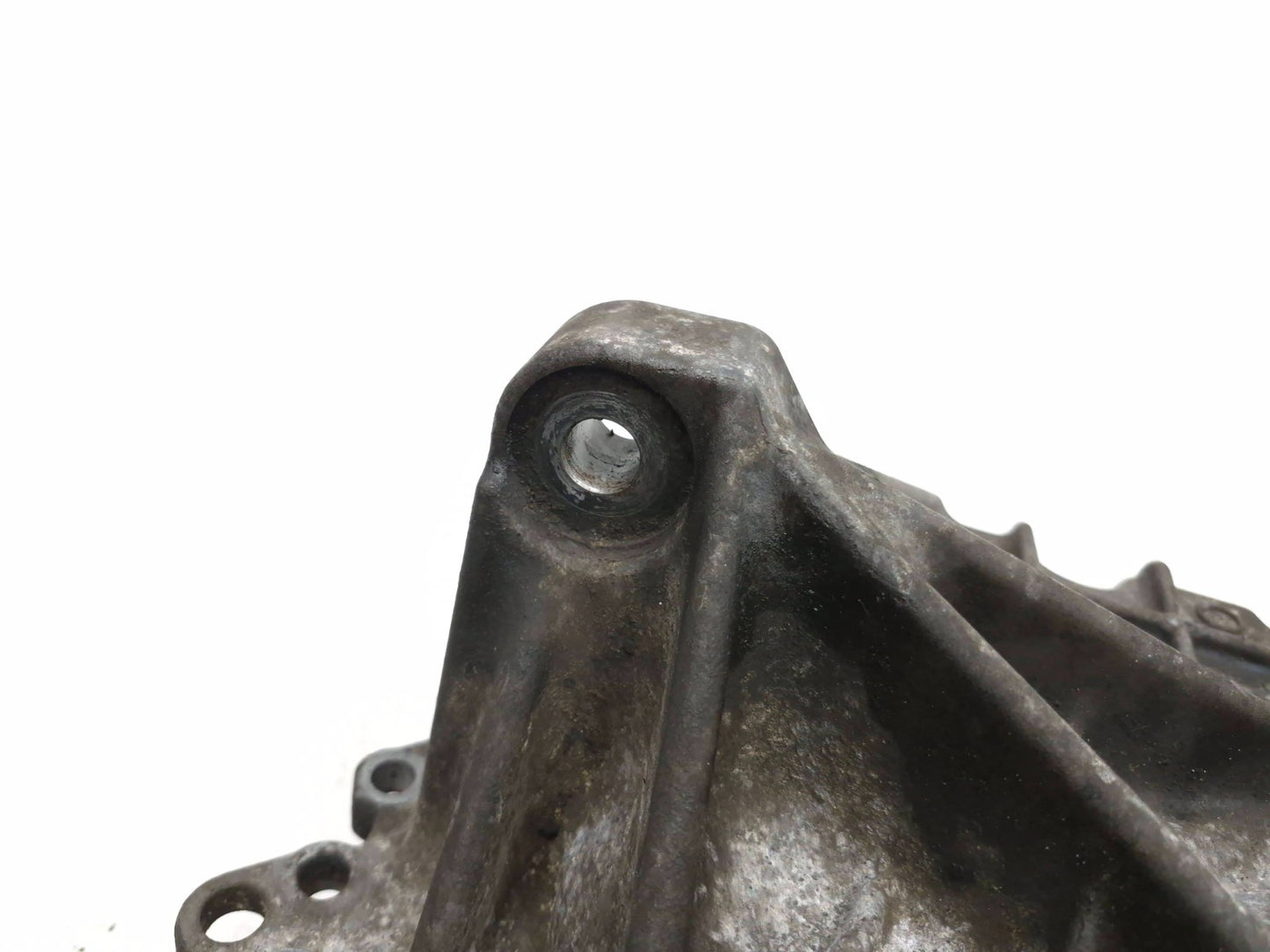 2012 Toyota Camry Automatic Transmission Back Cover 3510233090 2.5l OEM