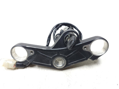 2015 - 2018 Yamaha Yzf-r3 Yzfr3 R3 Ignition Key Lock Fuel Tank Cap Triple OEM