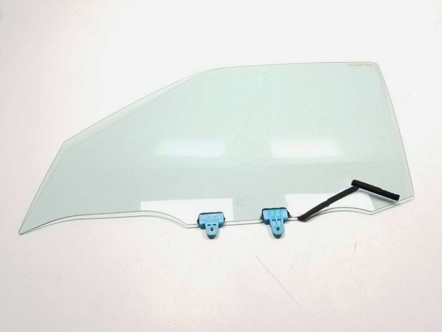 2013 Nissan Juke Door Window Glass Front Driver Side Left OEM