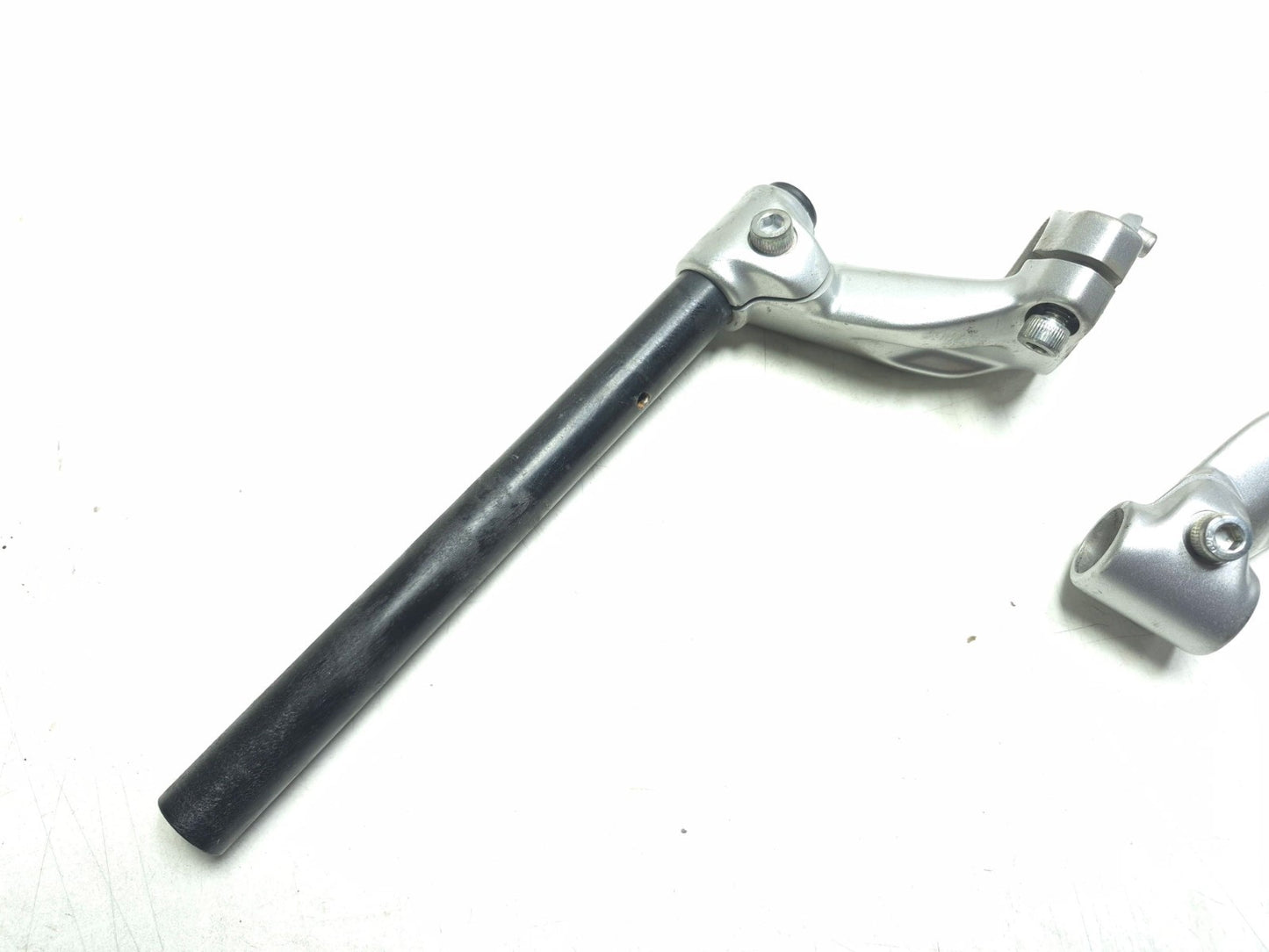 2015 Suzuki Gw250 Inazuma 250 Left Handlebar W/right Handlebar Mount Pair OEM
