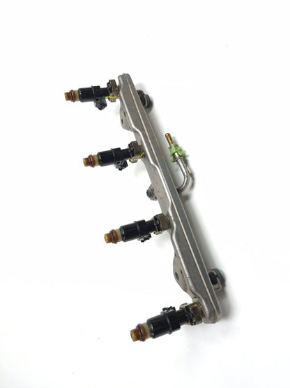 2009 Honda Civic Fuel Rail W/ Injector OEM