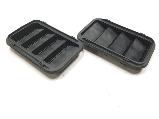 13 14 15 16 GMC Acadia Cab Pressure Vent 2pcs 13502349 OEM