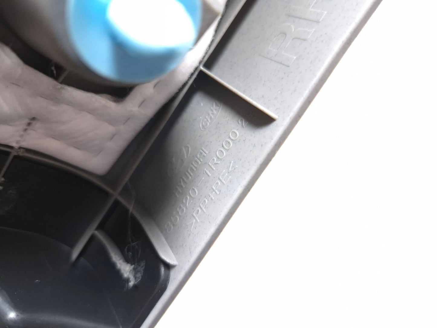 2014 Hyundai Accent OEM Front A-pillar Trim Left & Right