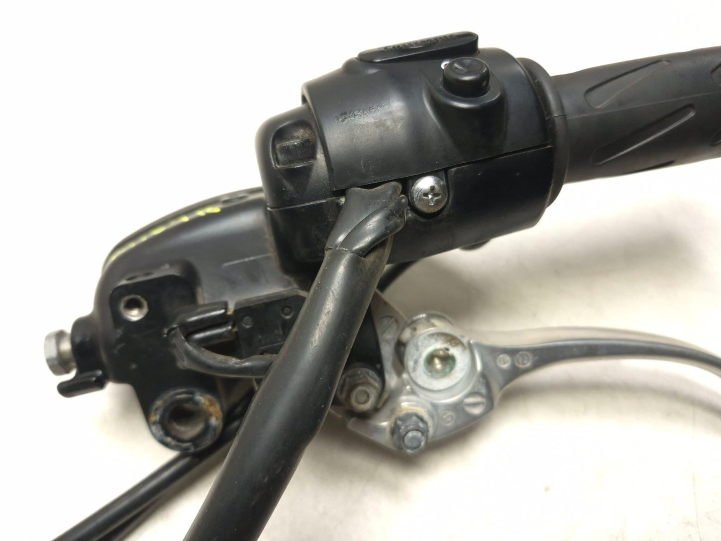 2014 Triumph America Brake Master Cylinder & Right Switch W/throttle Grip OEM