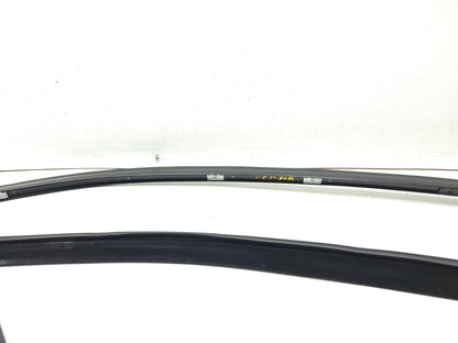 07-13 BMW E70 X5 Door Window Chanel Trim & Seal Front Passenger Side Rh 4pcs OEM