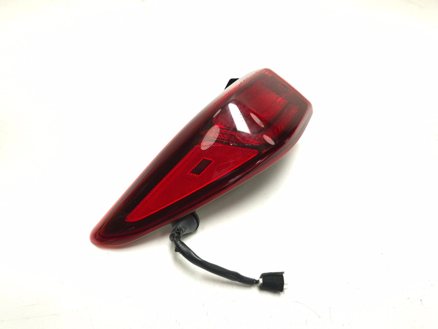 2019 Hyundai Kona Tail Light Led Driver Side Left OEM