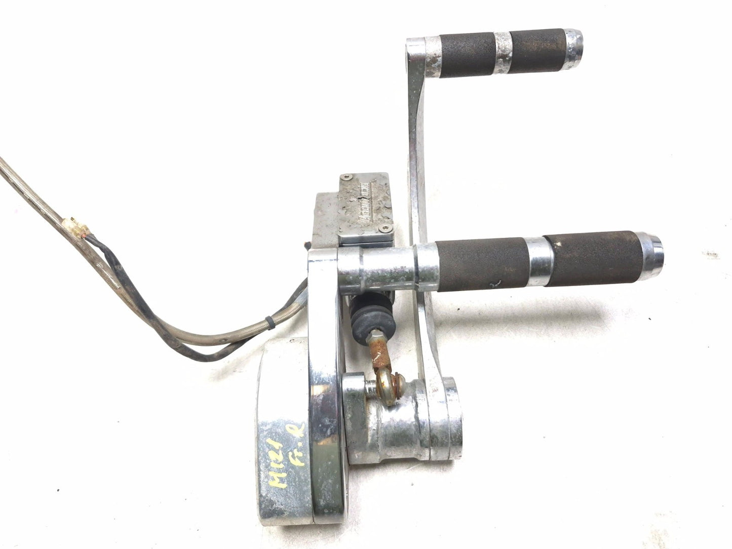 2006 Honda Vtx 1300s Custom Rear Brake Master Cylinder W/ Footrest Assy OEM