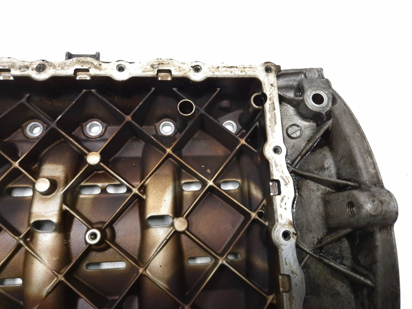 2011 Volkswagen Tiguan Engine Oil Pan Upper 2.0l OEM