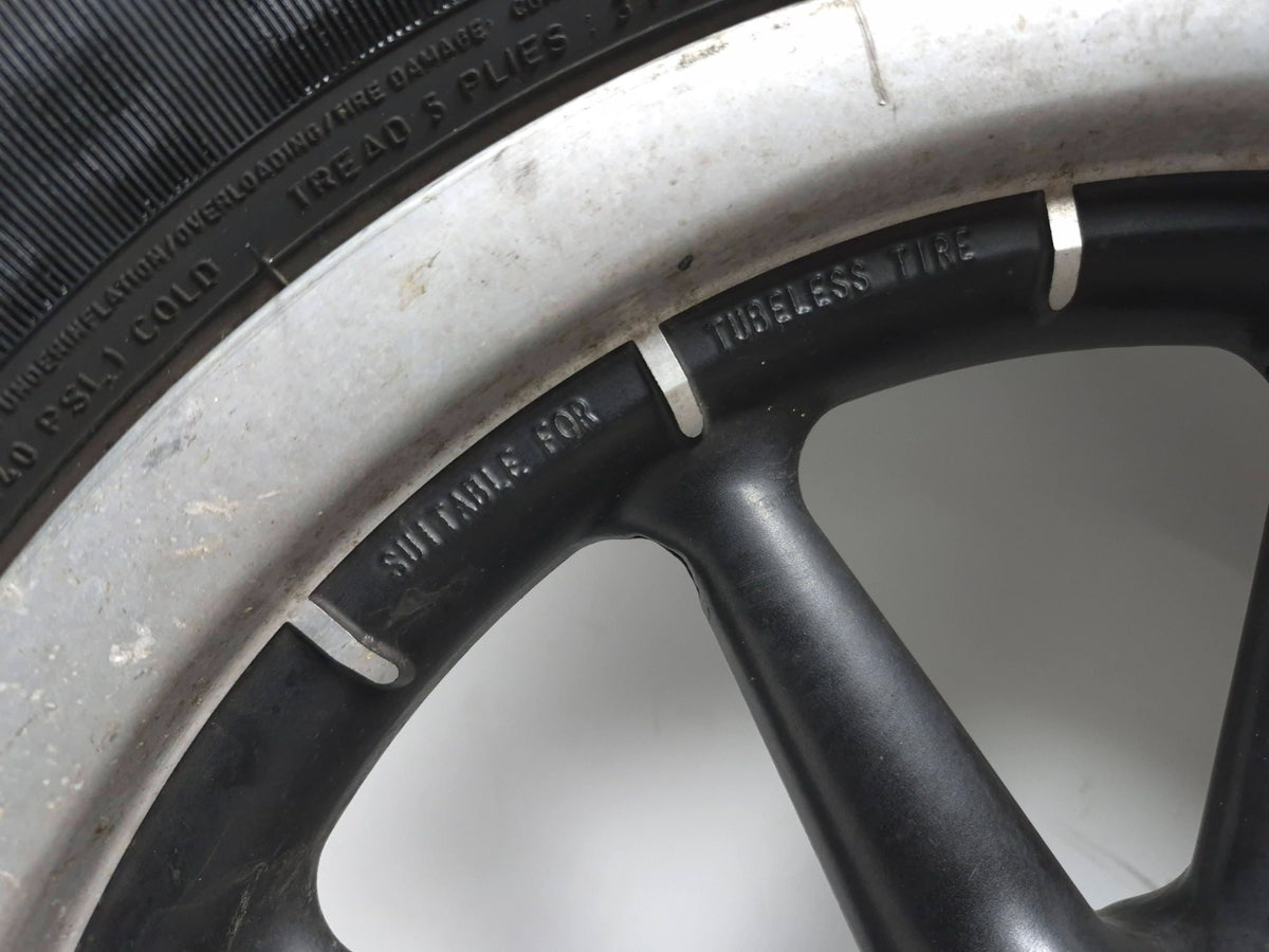 2002 - 2007 Harley-davidson Touring Electra Glide Front Rear Wheel Rim & Tire