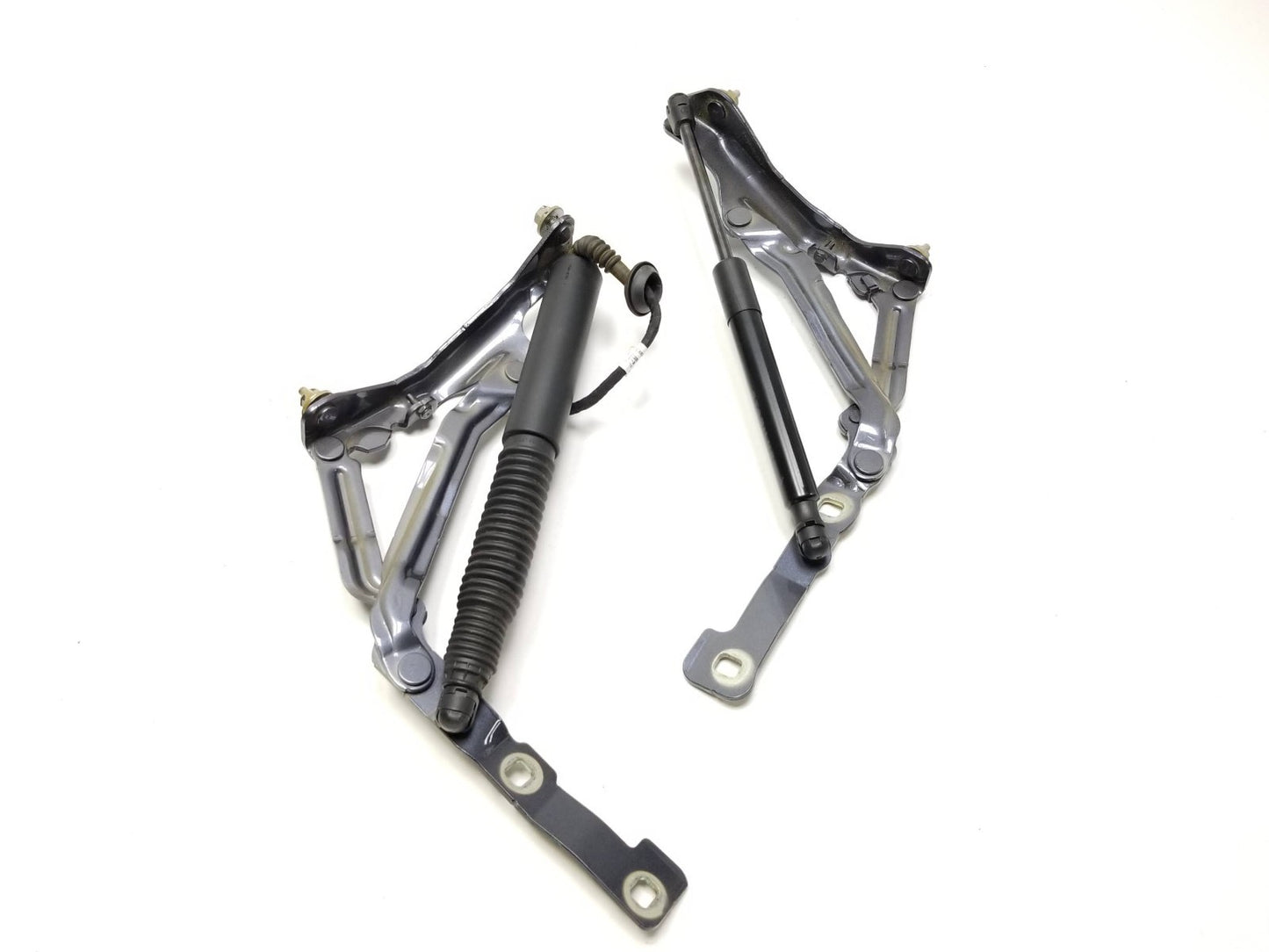 2021 Tesla Model 3 Trunk Lid Hinge Pair Power Lift Shock OEM