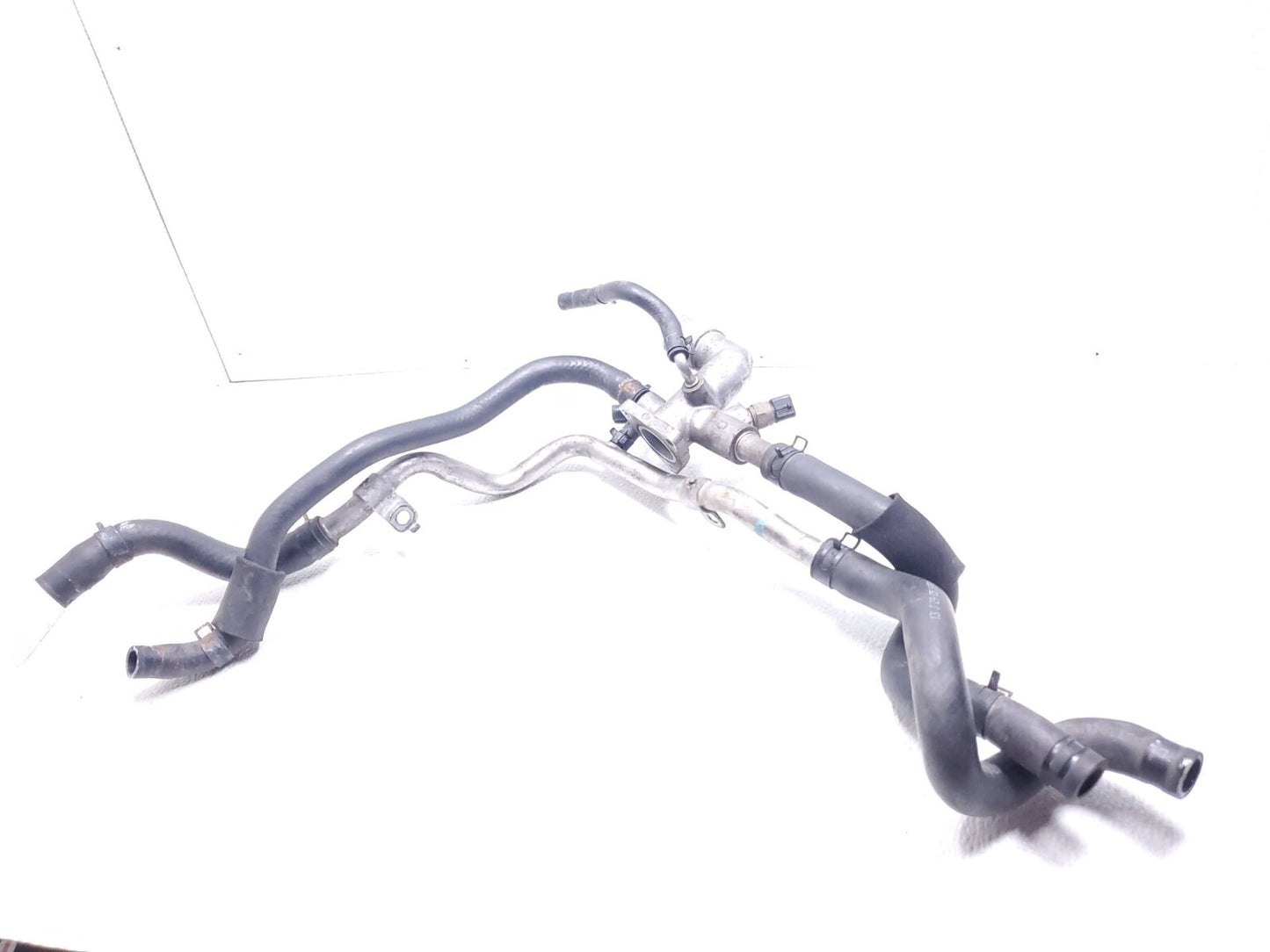 2014 Kia Forte Thermostat Housing Hose Pipe 2.0l OEM