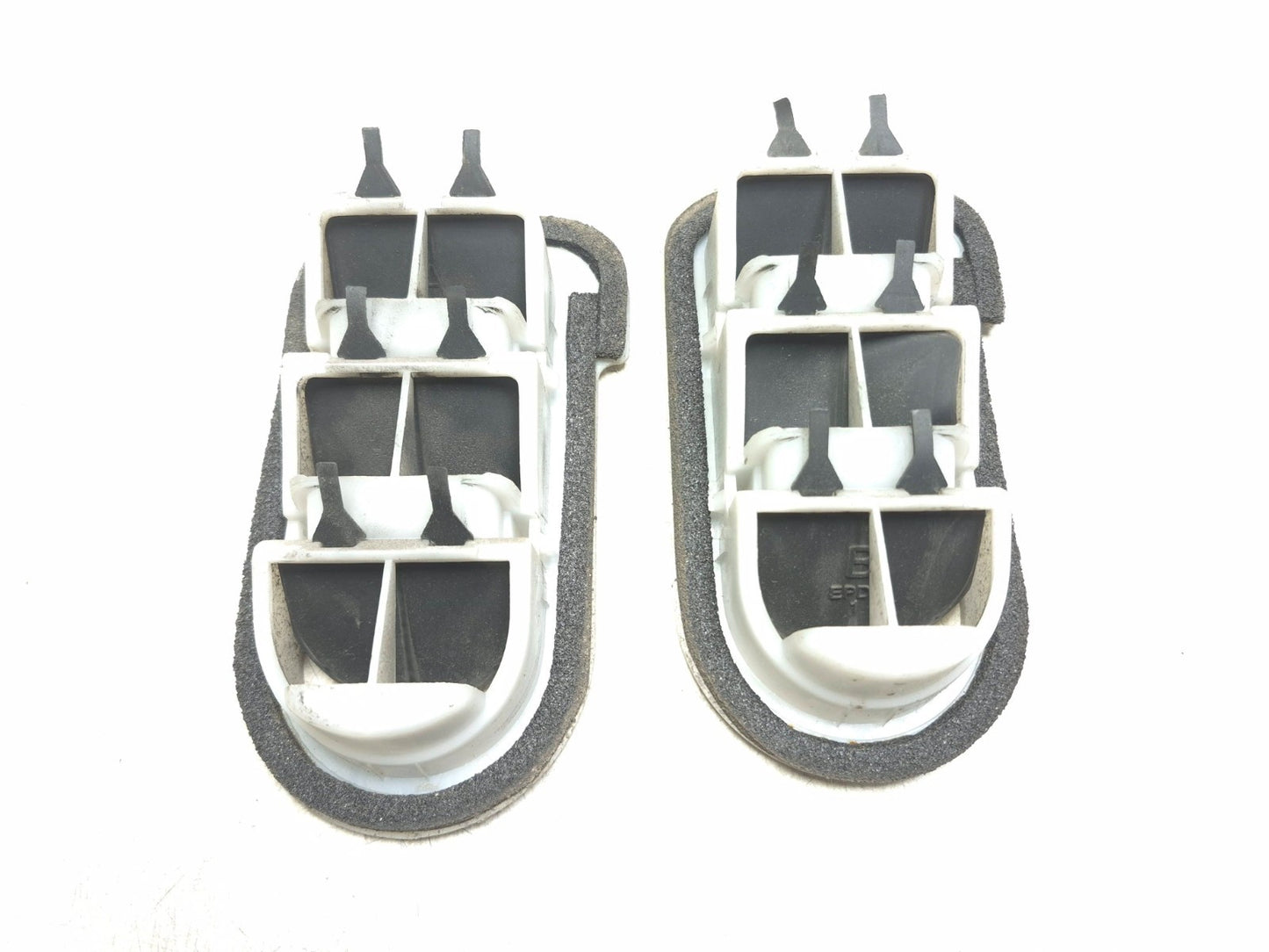 2008 Acura Tl Type-s Rear Trunk Pressure Air Vent Grille Left & Right Pair OEM