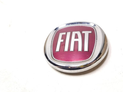 2014 Fiat 500l Trunk Emblem Logo OEM