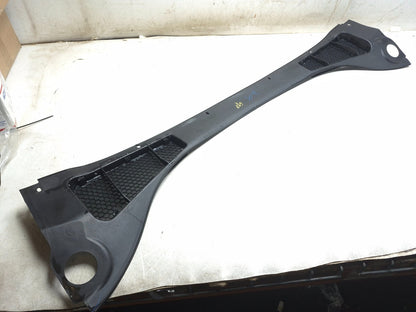 2013 Ford Focus Front Windshield Wiper Cowl Trim Cover OEM