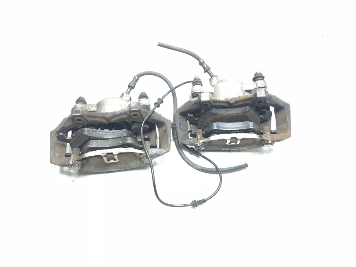 2012 Mercedes W212 E350 Front Brake Caliper Left & Right OEM
