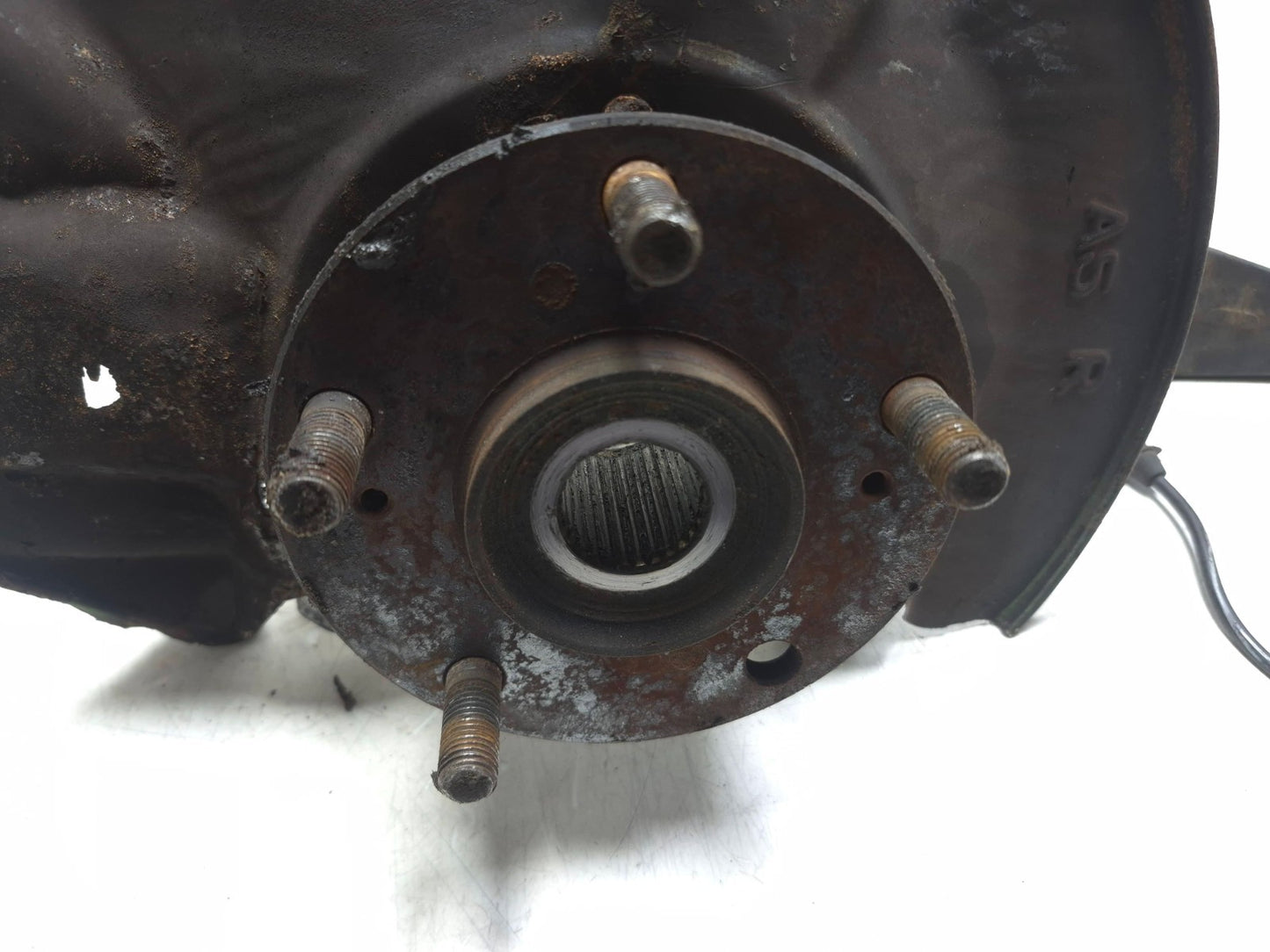 2008 Acura Tl Type-s Front Spindle Knuckle W/ Hub Right Passenger Side OEM