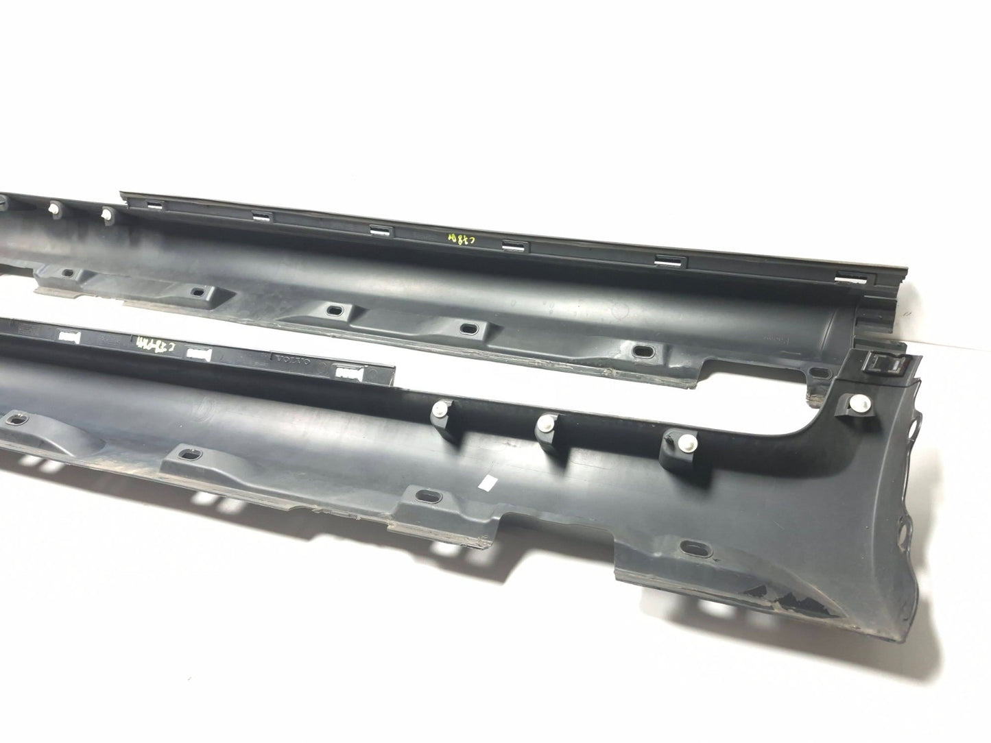 2012 Volvo C30 Rocker Panel Skirt Molding Left & Right OEM