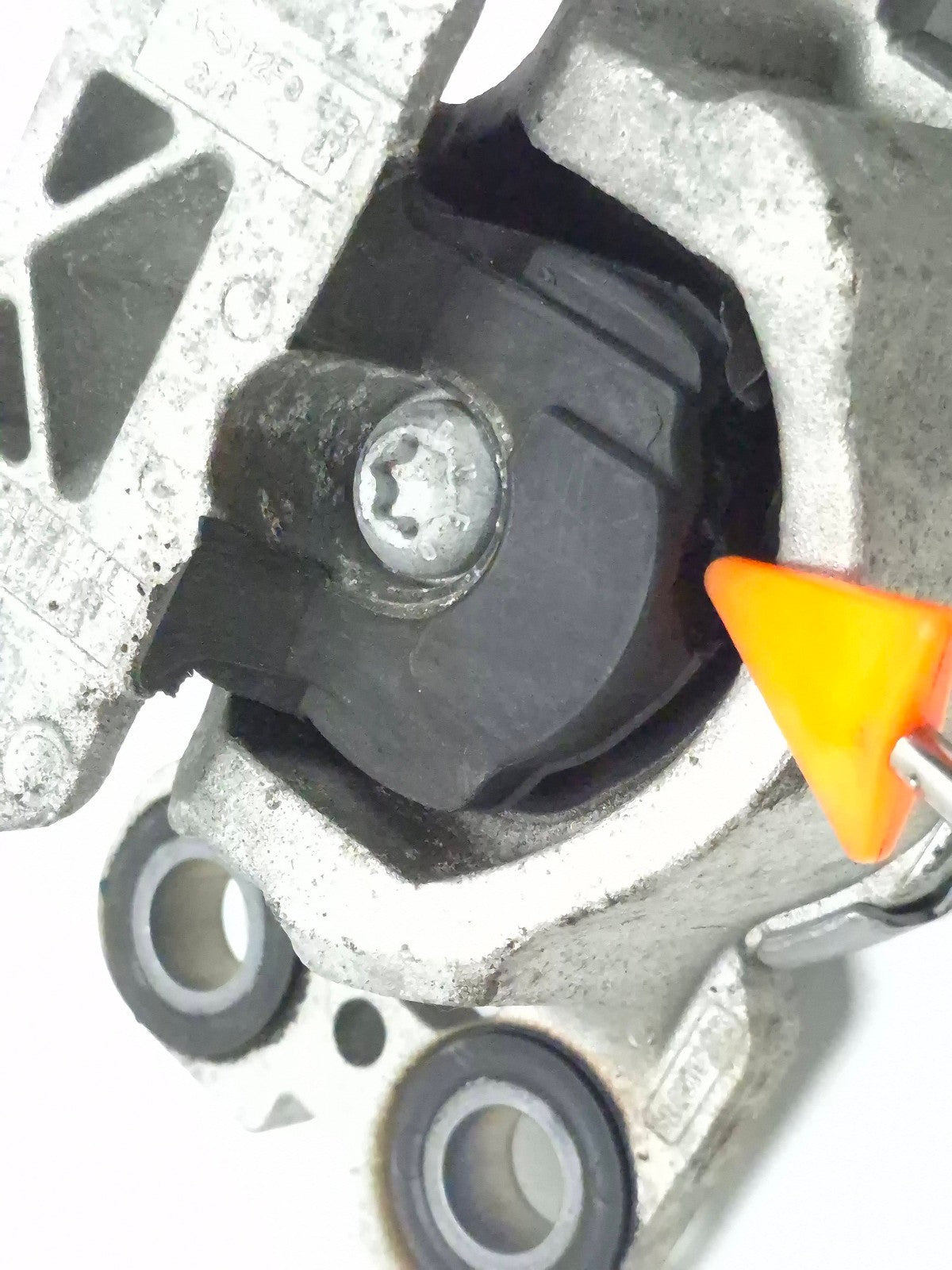2013 Volvo S60 T5 2.5l Engine Motor Mount Bracket Left Right OEM