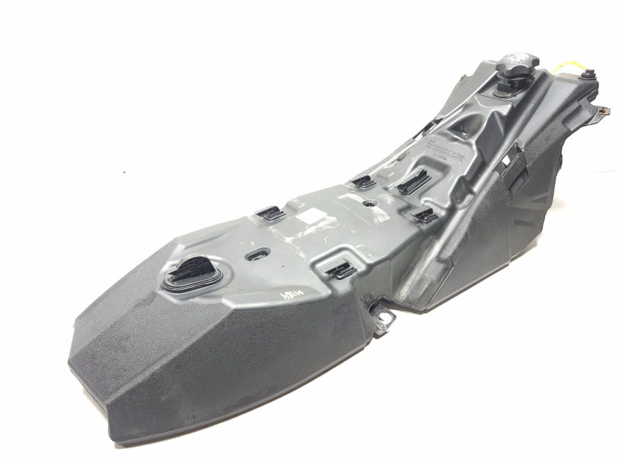 2010 Ski-doo Mxz 800r Fuel Tank W/ Cap OEM